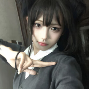 女头